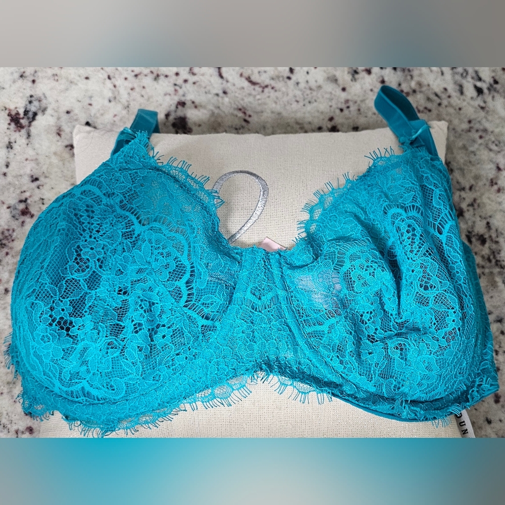 Victoria's Secret Bra Dream Angel Push Up Without Padding Blue Lace 36DDD